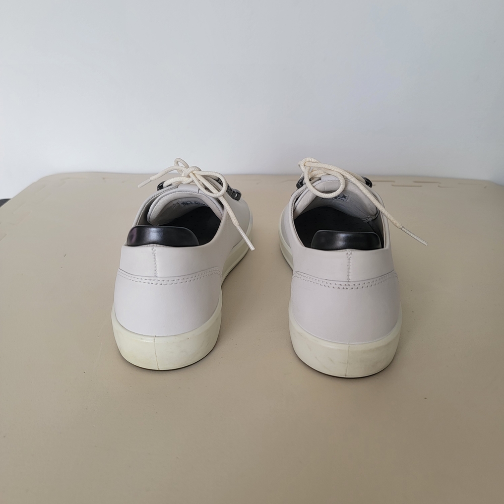 Ecco White and Black Women's Sneakers - Picture 10 of 11